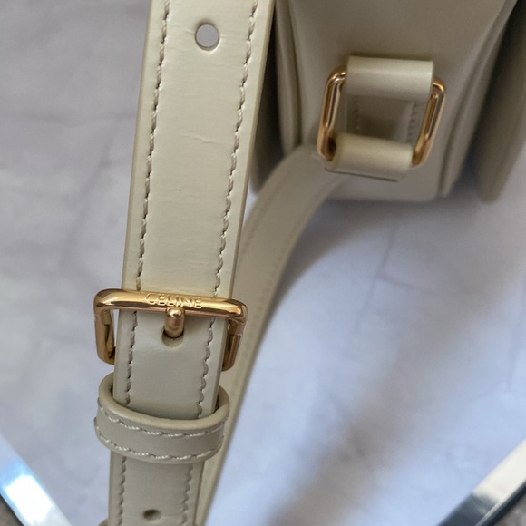 CELINE TRIOMPHE TEEN LAMB SKIN - Picture 6 of 6